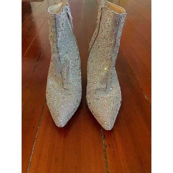 Betsey Johnson Silver Rhinestone Ankle Boots Sparkle Booties Women’s 7.5M - Picture 5 of 8